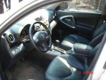 2006 Toyota RAV4 Photos