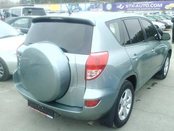 2006 Toyota RAV4 Photos