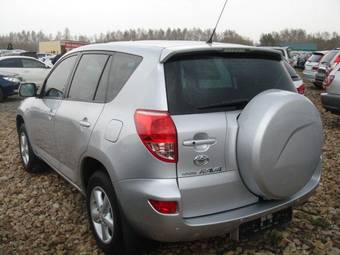 2006 Toyota RAV4 Photos