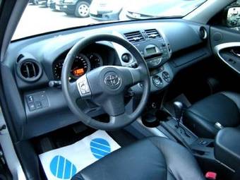 2006 Toyota RAV4 Pictures