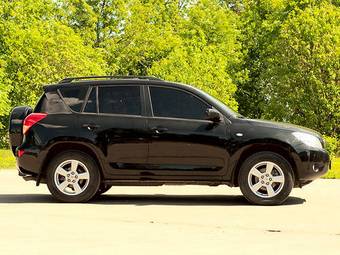 2006 Toyota RAV4 Photos