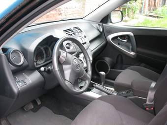 2006 Toyota RAV4 Photos