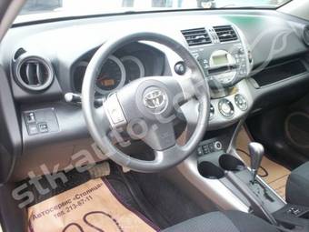 2006 Toyota RAV4 Photos