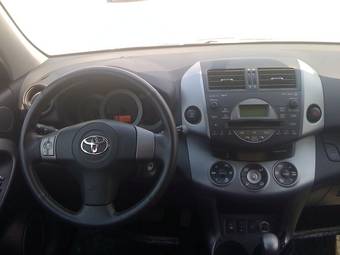 2006 Toyota RAV4 Photos