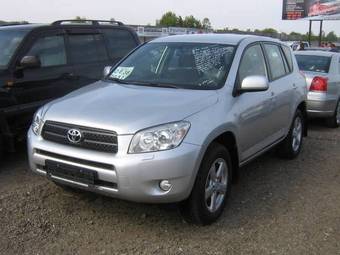 2006 Toyota RAV4 Pictures