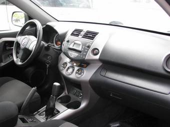 2006 Toyota RAV4 Pictures