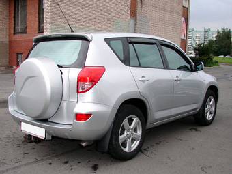 2006 Toyota RAV4 Photos