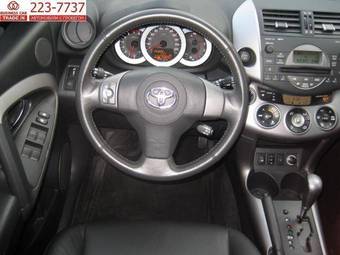 2006 Toyota RAV4 Photos