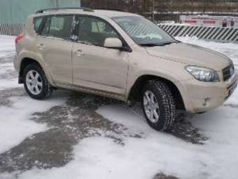 2007 Toyota RAV4 Pics