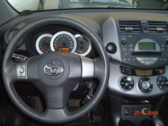 2007 Toyota RAV4 Photos