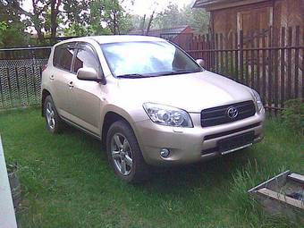 2007 Toyota RAV4 Photos