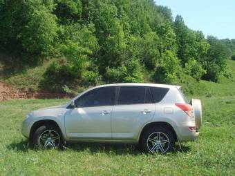 2007 Toyota RAV4 Pics