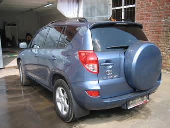 2007 Toyota RAV4 Pictures