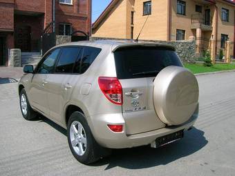 2007 Toyota RAV4 Photos