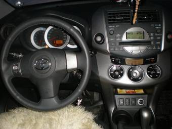 2008 Toyota RAV4 Photos