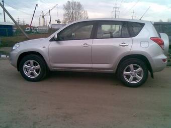 2008 Toyota RAV4 Pictures