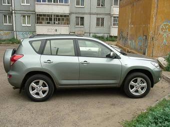 2008 Toyota RAV4 Photos