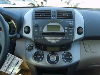 2008 Toyota RAV4 Pictures