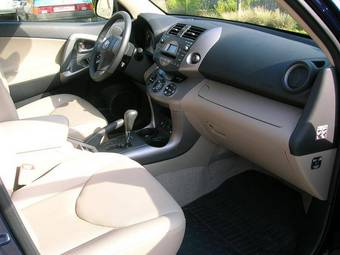 2008 Toyota RAV4 Pictures