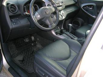 2008 Toyota RAV4 Images