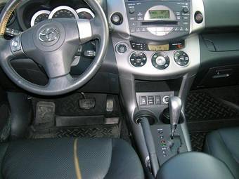 2008 Toyota RAV4 Pictures