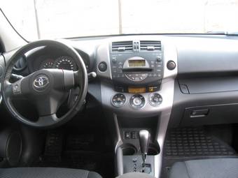 2008 Toyota RAV4 Pictures