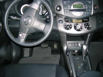 2008 Toyota RAV4 Pictures