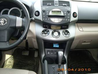 2008 Toyota RAV4 Pictures