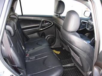 2009 Toyota RAV4 Wallpapers