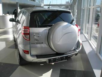 2010 Toyota RAV4 Photos