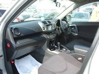2010 Toyota RAV4 Pics