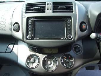 2010 Toyota RAV4 Pics