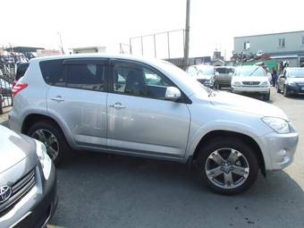 2010 Toyota RAV4 Photos