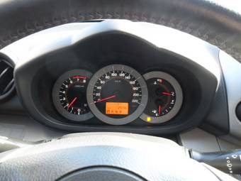 2010 Toyota RAV4 Photos