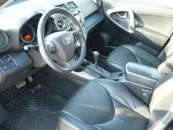 2010 Toyota RAV4 Photos