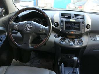 2010 Toyota RAV4 Pics