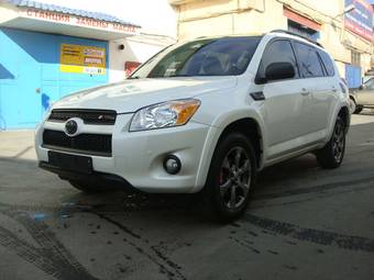 2010 Toyota RAV4 Photos