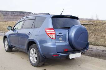 2010 Toyota RAV4 Images