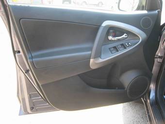 2010 Toyota RAV4 Pics