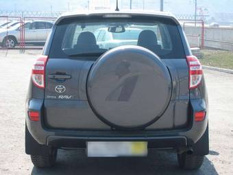 2010 Toyota RAV4 Wallpapers