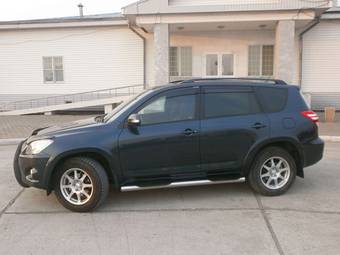 2010 Toyota RAV4 Photos