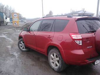 2010 Toyota RAV4 Photos