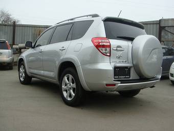 2010 Toyota RAV4 Photos