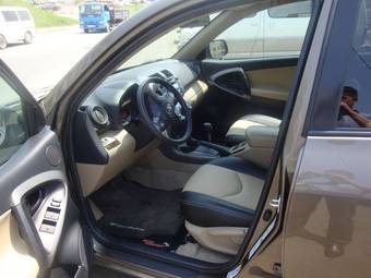 2010 Toyota RAV4 Photos