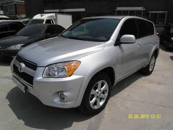 2010 Toyota RAV4 Images