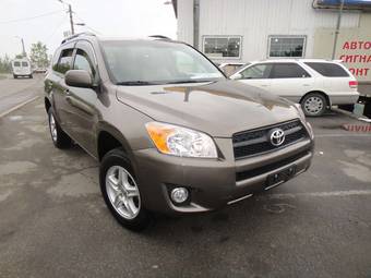 2010 Toyota RAV4 Pictures