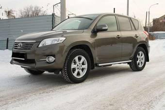 2011 Toyota RAV4 Photos