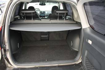 2011 Toyota RAV4 Pictures