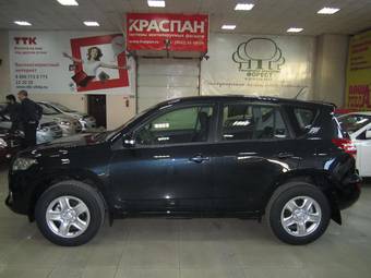 2011 Toyota RAV4 Pictures