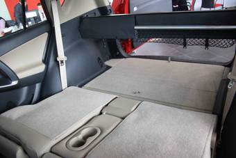 2011 Toyota RAV4 Photos